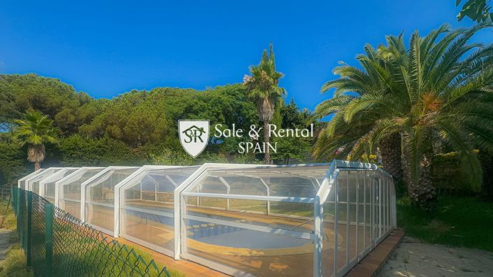 Image No.40-6 Bed Villa for sale