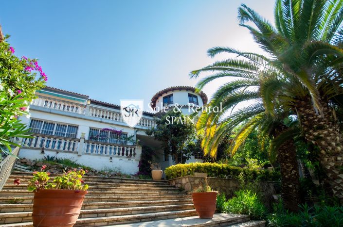 Image No.5-6 Bed Villa for sale