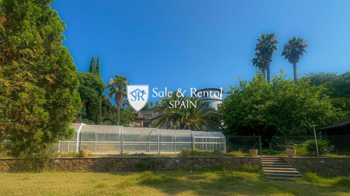 Image No.42-6 Bed Villa for sale