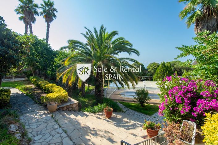 Image No.6-6 Bed Villa for sale