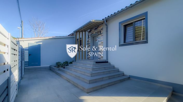 Image No.3-3 Bed Villa for sale