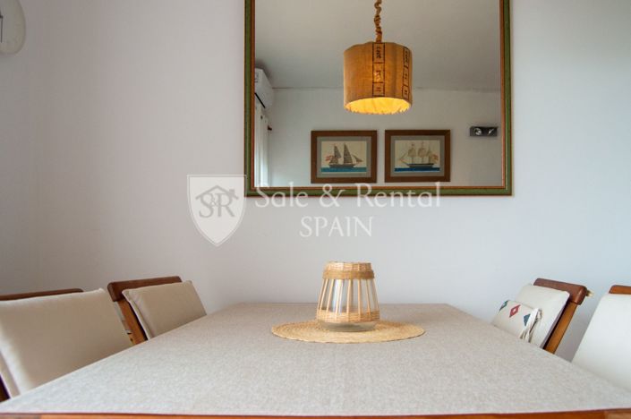 Image No.12-3 Bed Flat for sale