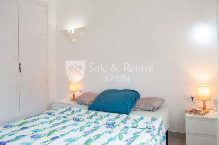 Image No.21-3 Bed Flat for sale