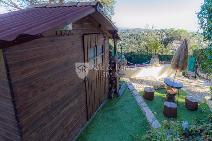 Image No.59-8 Bed Villa for sale