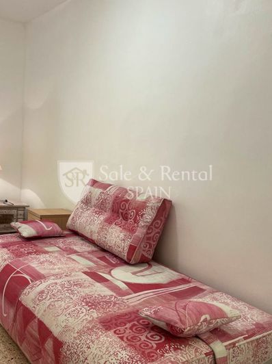 Image No.21-3 Bed Flat for sale