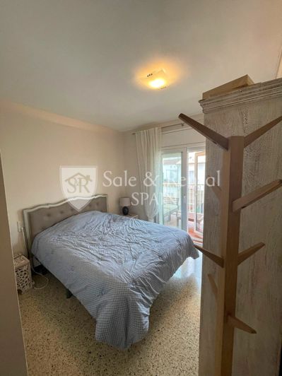 Image No.28-3 Bed Flat for sale