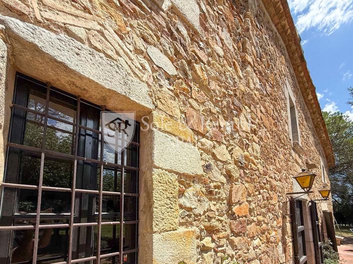 Image No.39-7 Bed Villa for sale