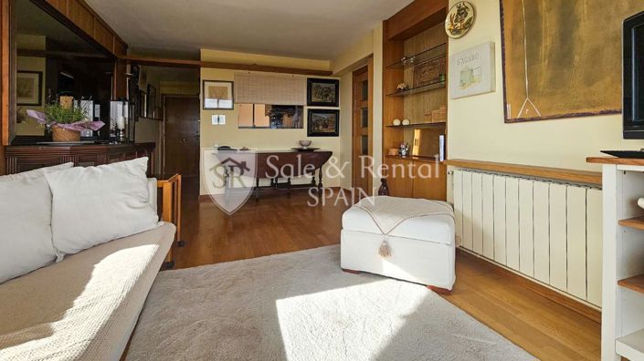 Image No.14-2 Bed Flat for sale