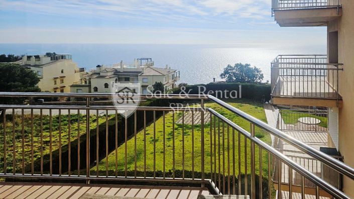 Image No.8-2 Bed Flat for sale