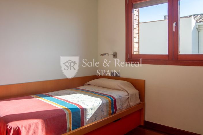 Image No.32-7 Bed Villa for sale