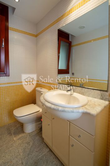 Image No.5-7 Bed Villa for sale