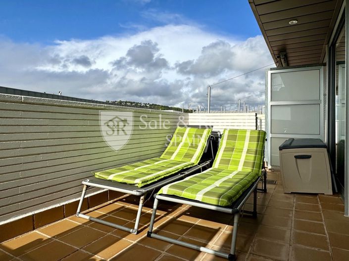 Image No.21-3 Bed Flat for sale