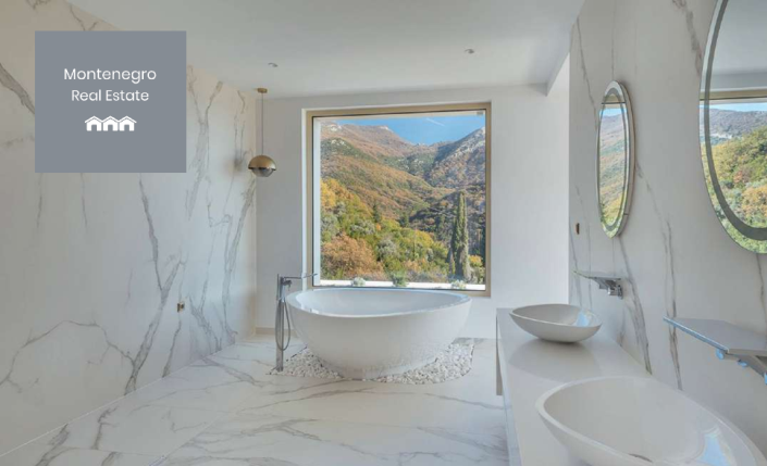 Image No.13-7 Bed House/Villa for sale