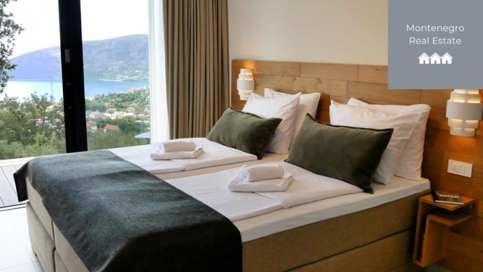 Image No.6-4 Bed Villa for sale