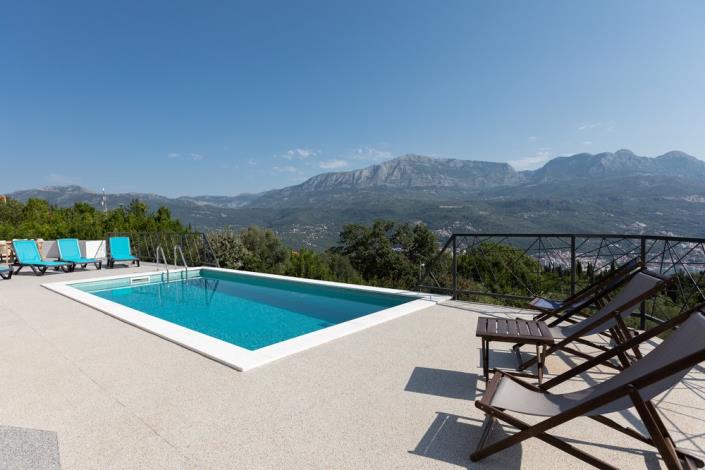 Image No.11-3 Bed Townhouse for sale