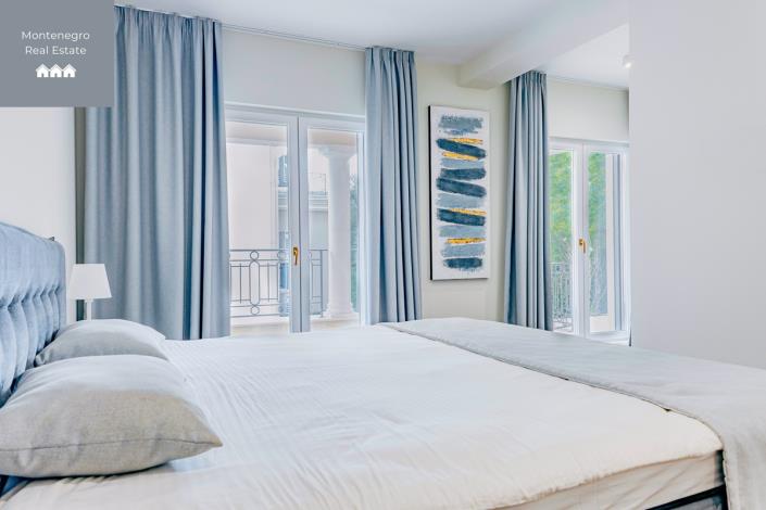 Image No.10-3 Bed Apartment for sale