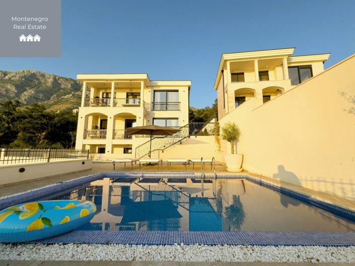 Image No.2-4 Bed Villa for sale