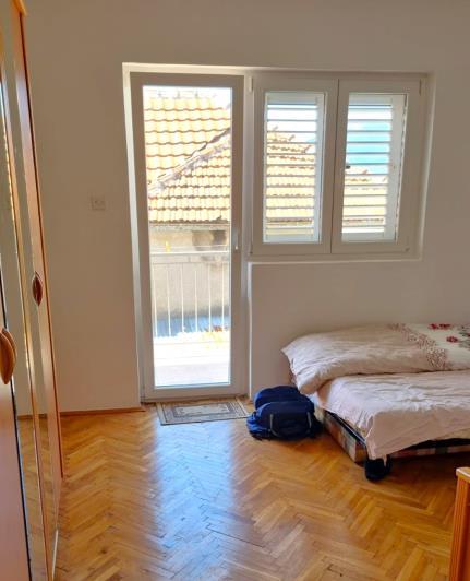 Image No.9-3 Bed House for sale