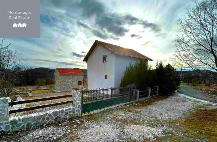 Image No.9-1 Bed Country House for sale