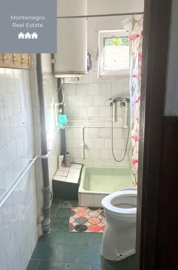 Image No.9-5 Bed House for sale