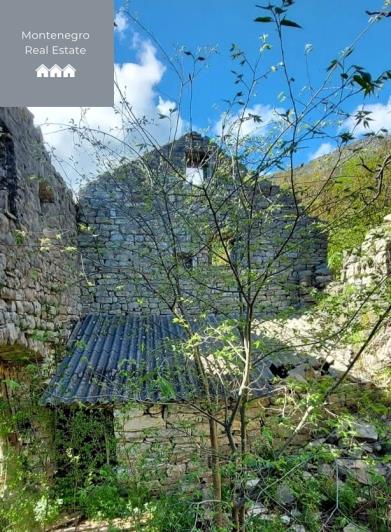 Image No.12-Villa for sale