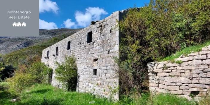 Image No.9-Villa for sale