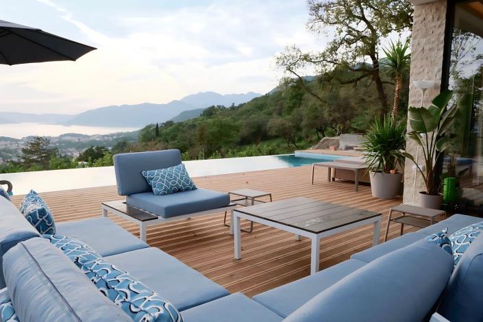 Image No.2-4 Bed Villa for sale