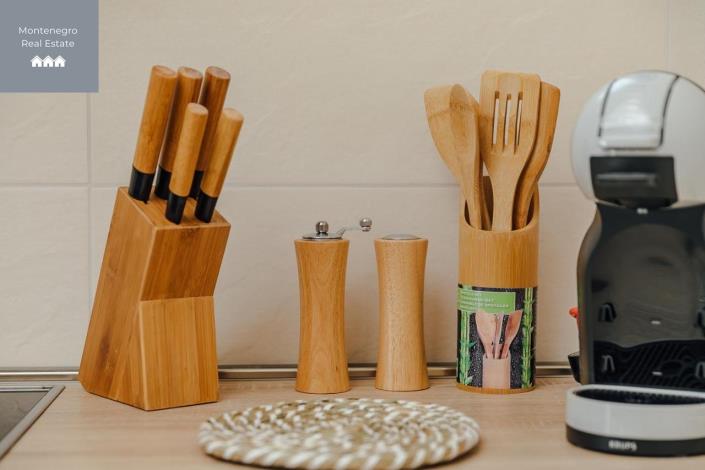 Image No.12-11 Bed Villa for sale