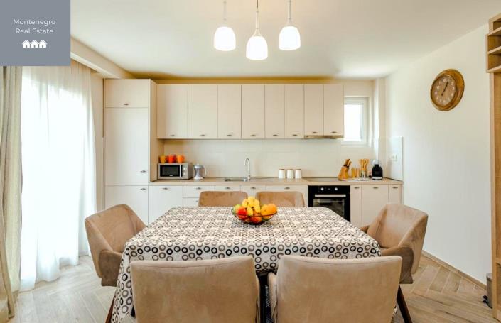 Image No.9-11 Bed Villa for sale