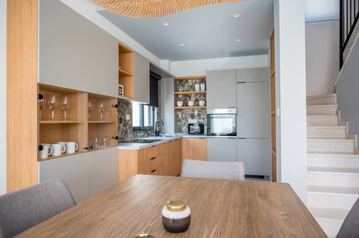 Image No.10-2 Bed Villa for sale