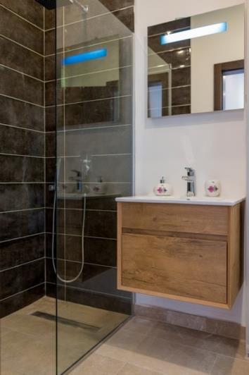 Image No.12-3 Bed Villa for sale