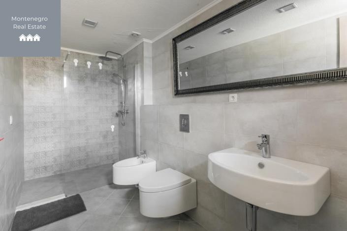 Image No.23-5 Bed Villa for sale