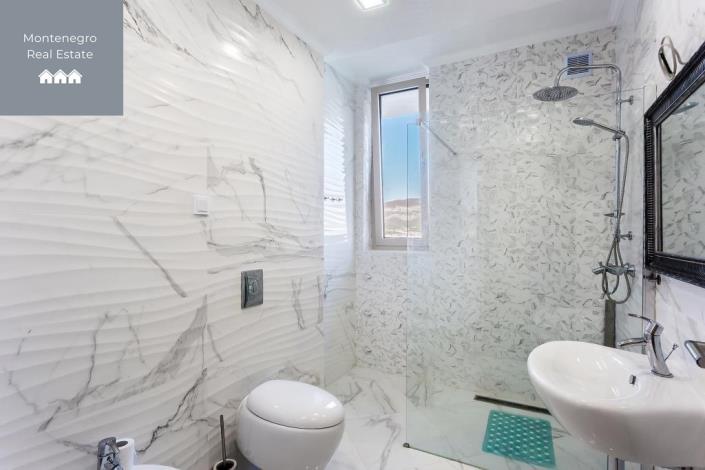 Image No.24-5 Bed Villa for sale