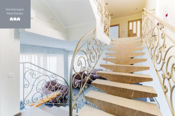 Image No.15-5 Bed Villa for sale