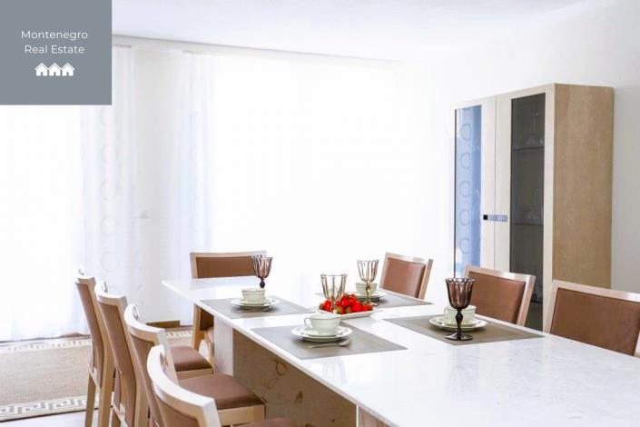 Image No.10-5 Bed Villa for sale