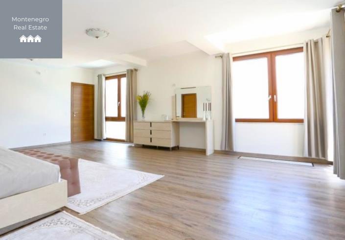 Image No.15-5 Bed Villa for sale