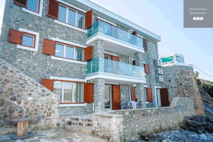 Image No.5-4 Bed Villa for sale