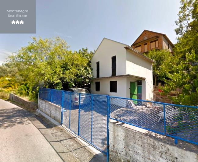 Image No.1-3 Bed House for sale