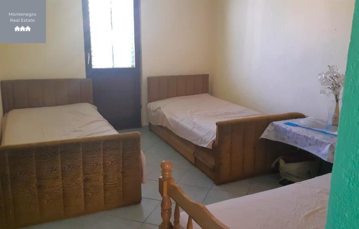 Image No.6-3 Bed House for sale