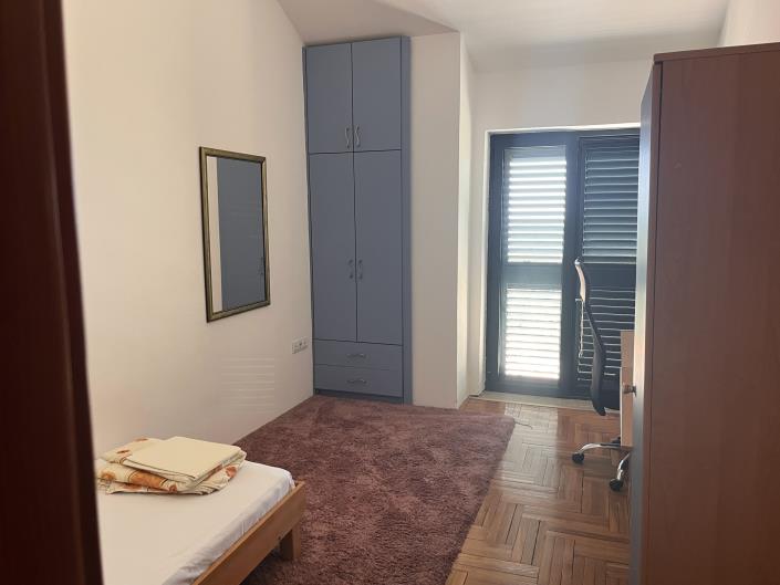 Image No.14-9 Bed House for sale