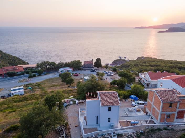 Image No.3-3 Bed Villa for sale