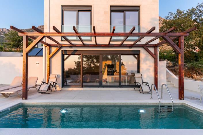 Image No.13-3 Bed Villa for sale