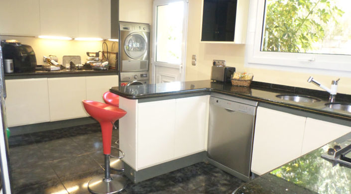 Image No.19-4 Bed Villa for sale