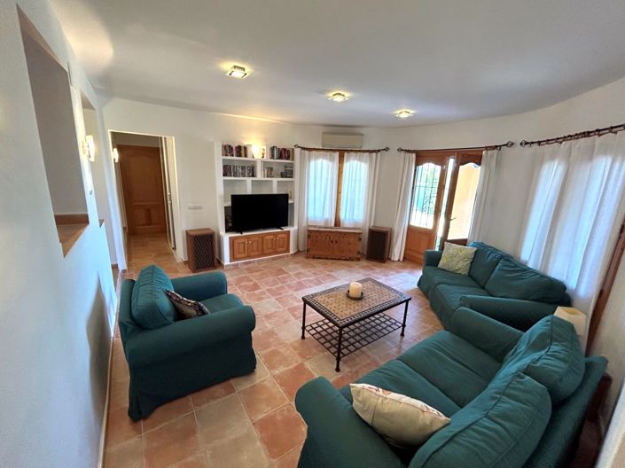 Image No.16-5 Bed Villa for sale