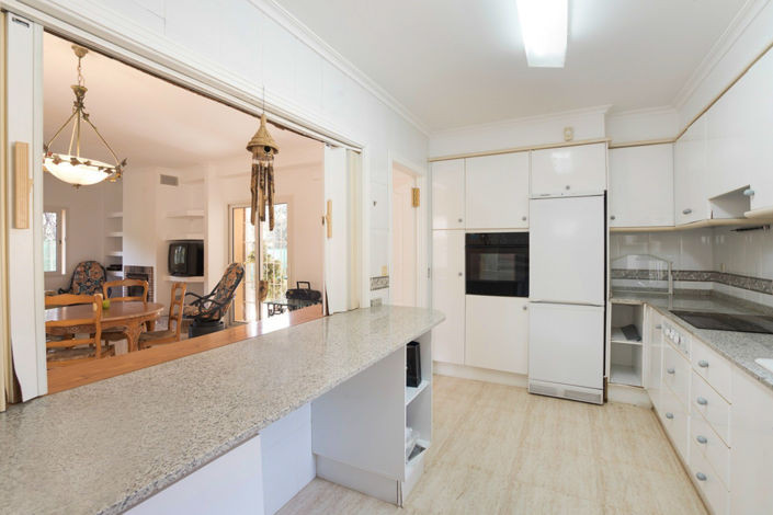 Image No.10-3 Bed Villa for sale