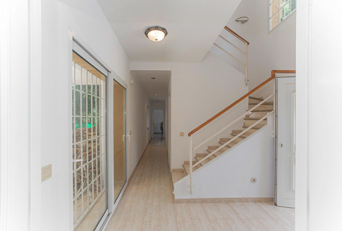 Image No.13-3 Bed Villa for sale