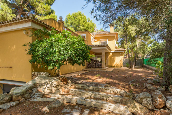 Image No.2-3 Bed Villa for sale