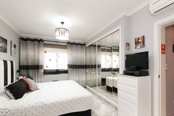 Image No.18-5 Bed Villa for sale