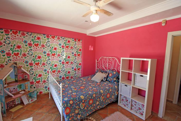 Image No.26-6 Bed Villa for sale