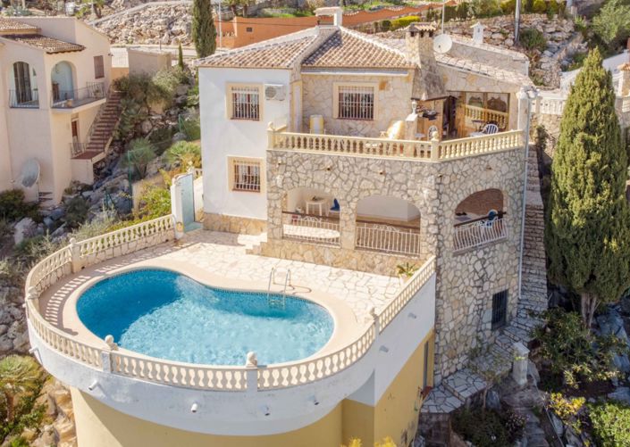 Image No.2-4 Bed Villa for sale